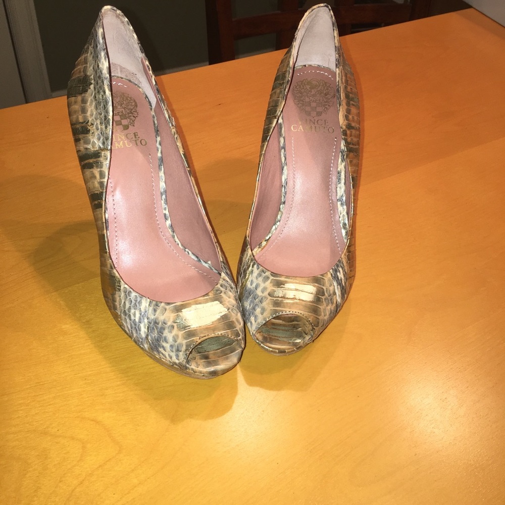 Vince Camuto heels